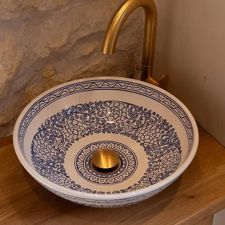 וילה Once Upon A