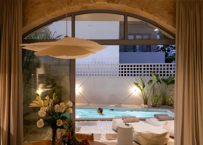 Once Upon A 하니아